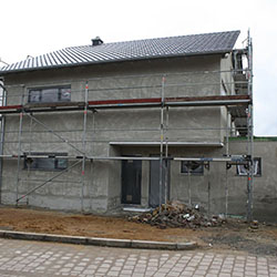 Das Haus verputzen